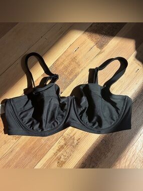 NWT Aerie Unlined Bikini Top - 36DD